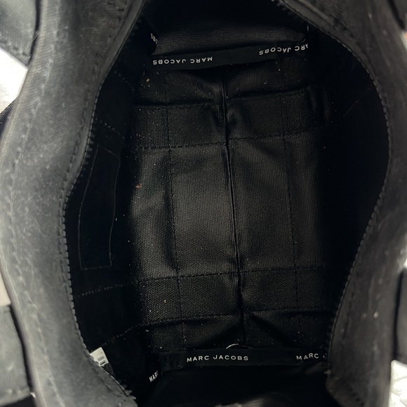 Gently used Marc Jacobs The Tote Bag - Picture 2 of 3
